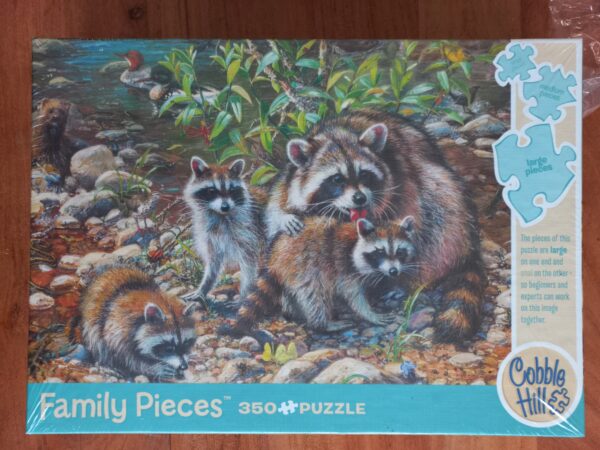 Cobble Hill Family - Raccoon Family - NIEUW